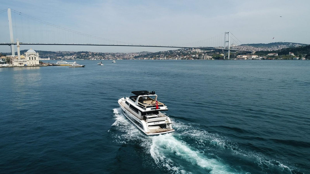 Exclusive family yacht charter experience in Istanbul