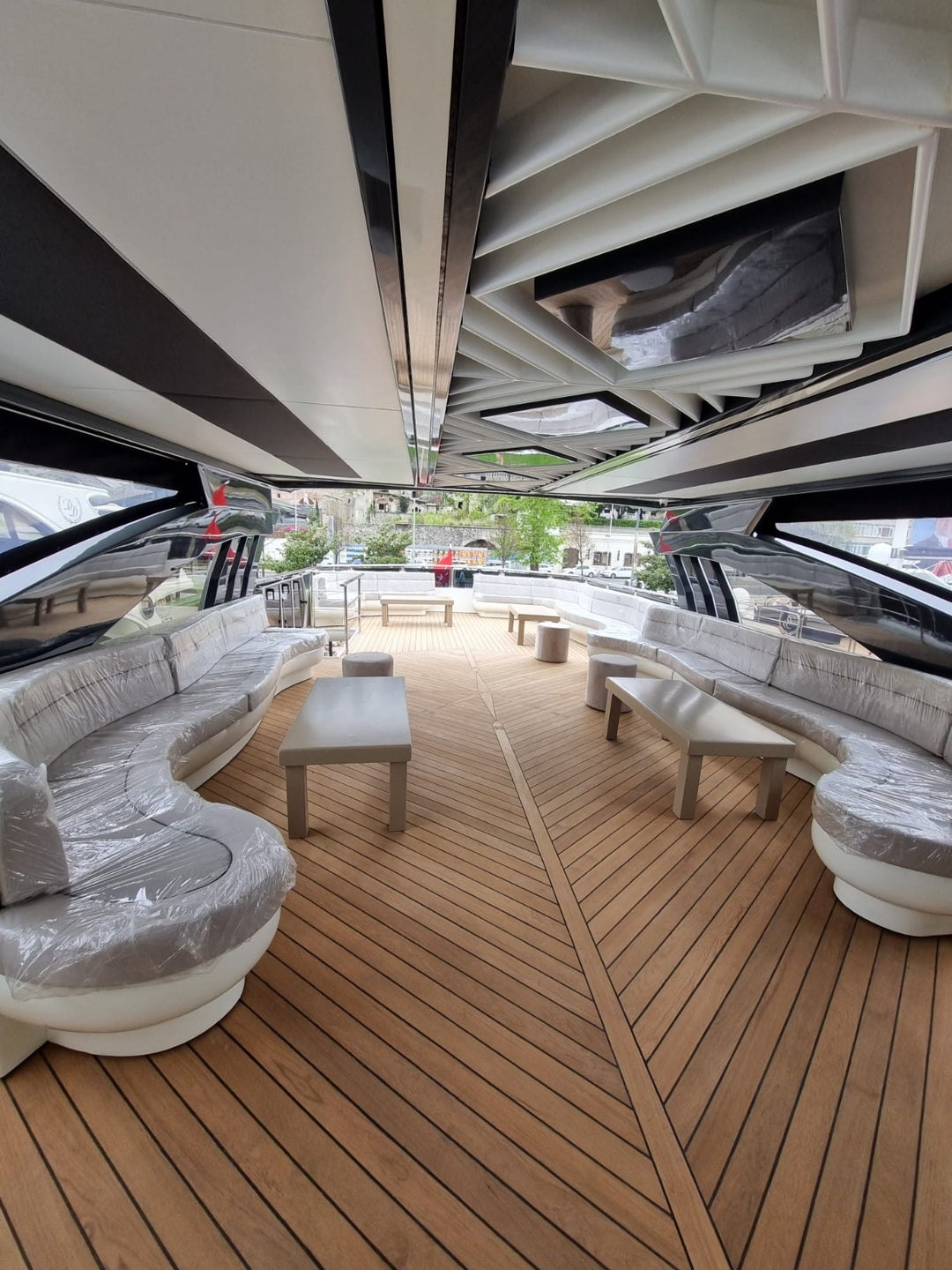 Plush seating for 8-12 guests on a luxury yacht, ready for an elegant escape in Istanbul.