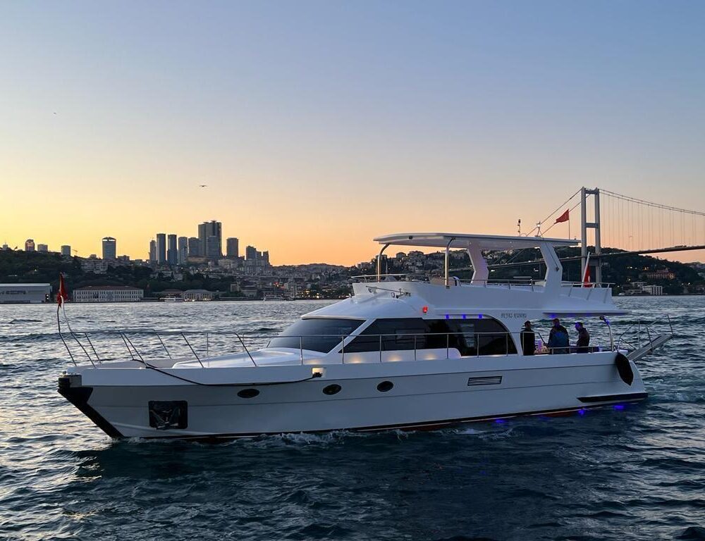luxury-bosphorus-cruise-istanbul