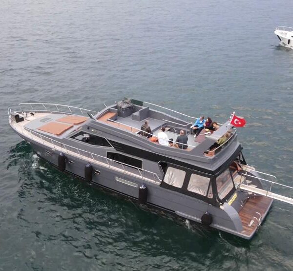 12 person private yacht rental in Istanbul aboard Lux DRVS on the Bosphorus