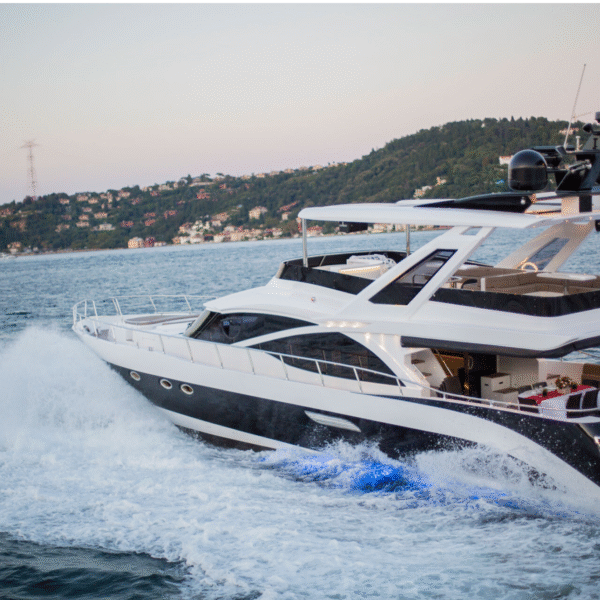 yacht rental istanbul