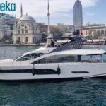 Luxury yacht DEN9 cruising on the Bosphorus in Istanbul