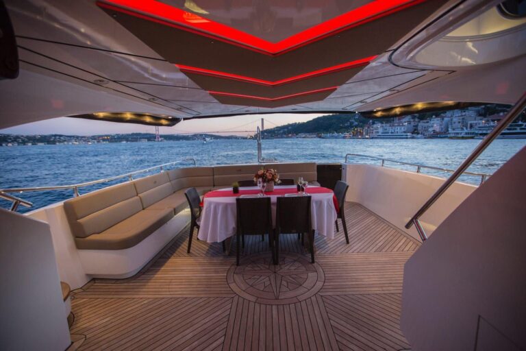 Private yacht dinner cruise with Bosphorus bridge and city lights in Istanbul
