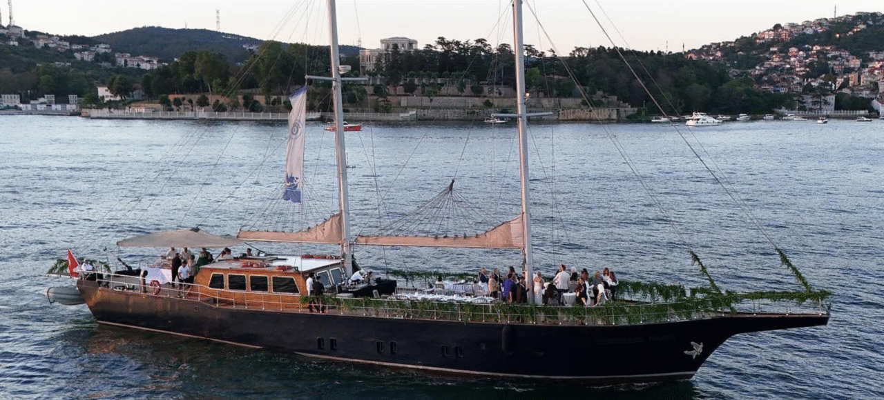 yacht rental istanbul-3