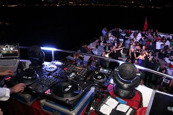 party yacht