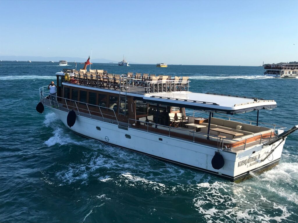 bosphorus cruise prices